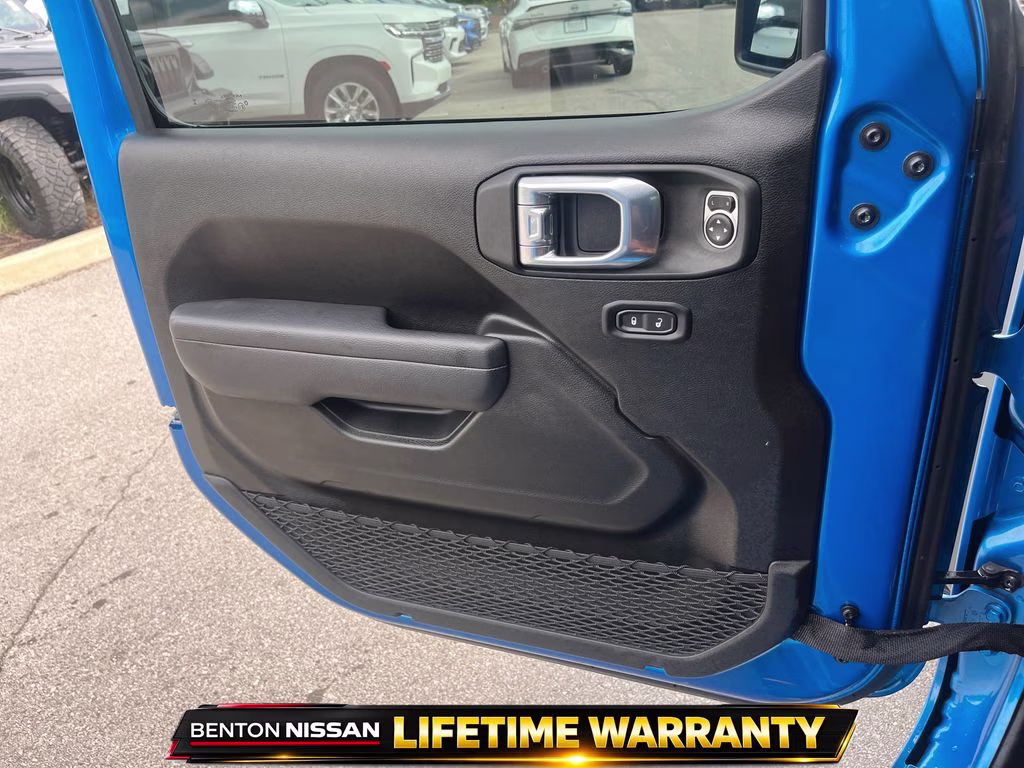 2024 Hydro Blue Pearl Coat Jeep Wrangler Rubicon 4X4 SUV