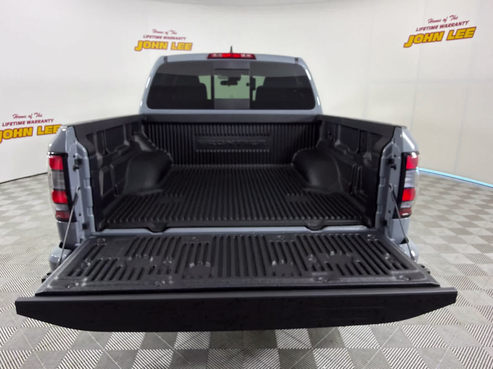 2026 Boulder Gray Pearl Nissan Frontier SV RWD Truck