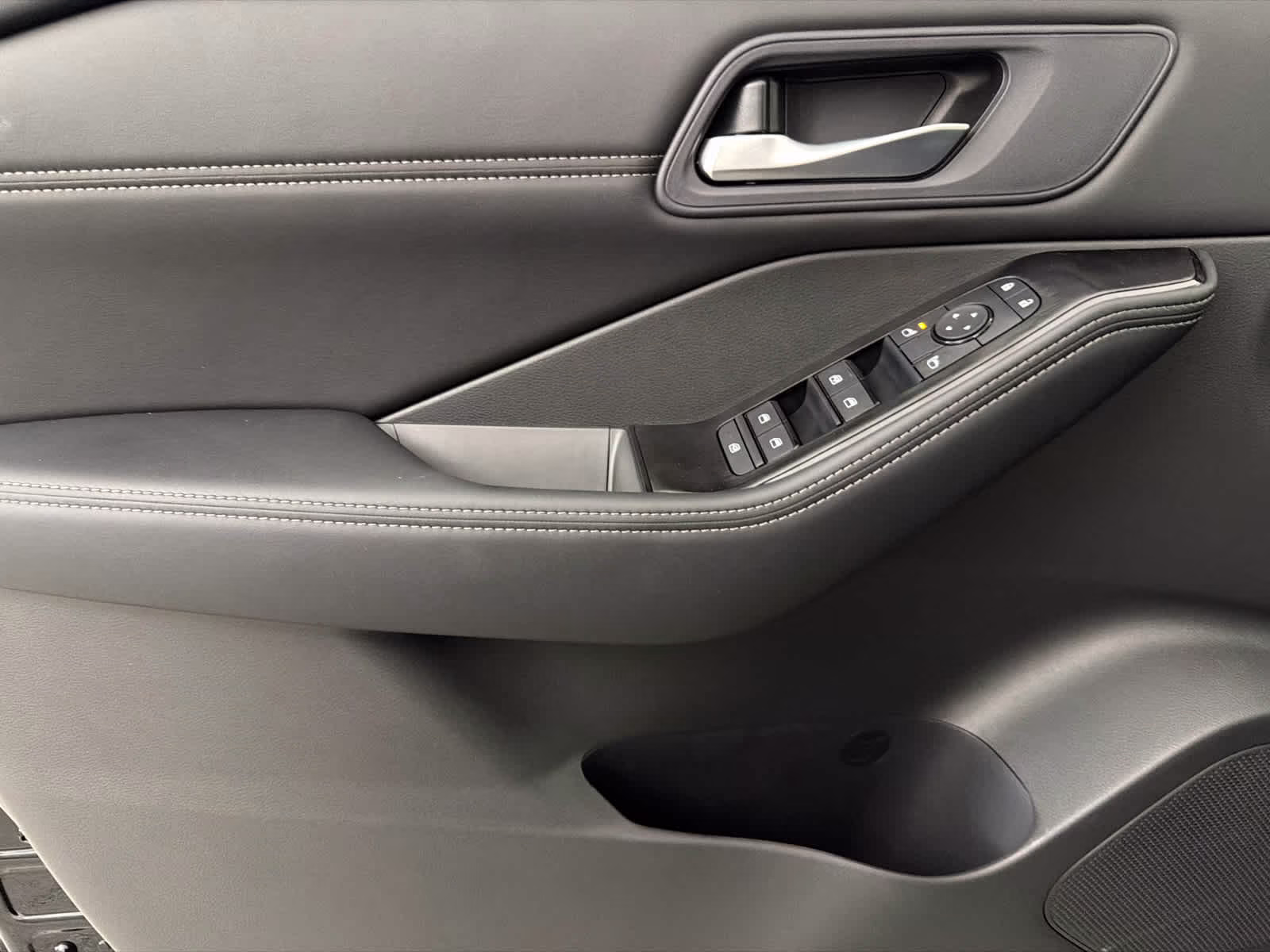 2026 Super Black Nissan Rogue Dark Armor FWD SUV