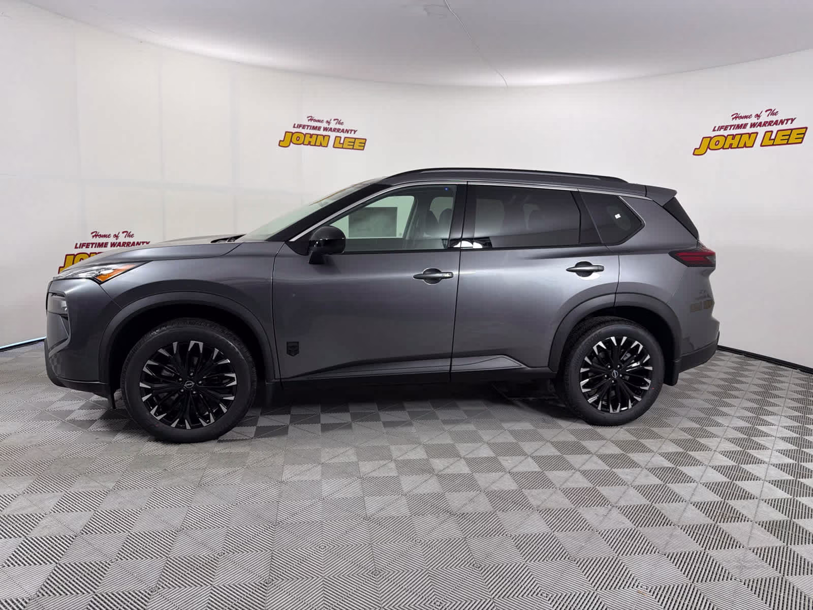 2026 Gun Metallic Nissan Rogue Dark Armor FWD SUV