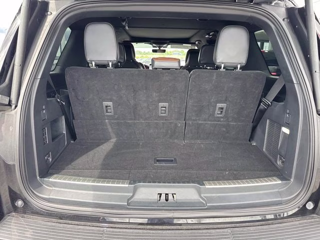 2024 Black Metallic Lincoln Navigator Reserve 4X4 SUV