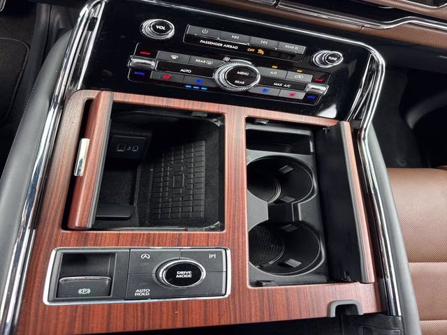 2024 Black Metallic Lincoln Navigator Reserve 4X4 SUV