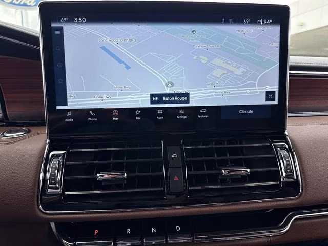 2024 Black Metallic Lincoln Navigator Reserve 4X4 SUV