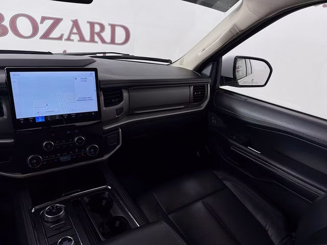 2022 Oxford White Ford Expedition Max XLT 4X4 SUV