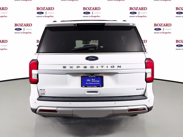 2022 Oxford White Ford Expedition Max XLT 4X4 SUV