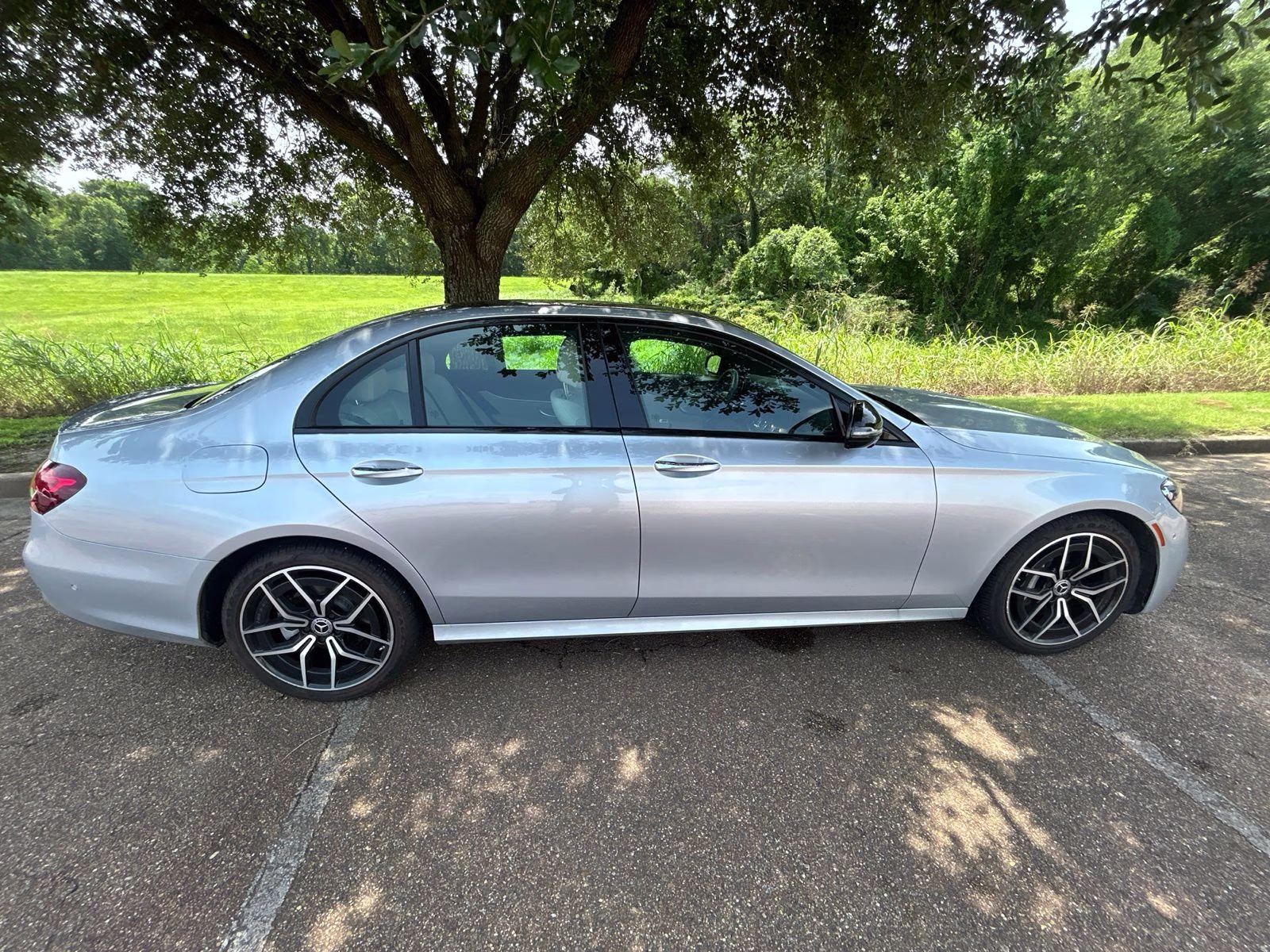 2023 Silver Mercedes-Benz E-Class E 350 RWD Sedan