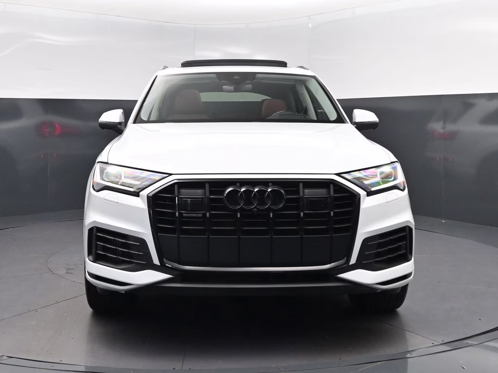 2023 White Audi Q7 AWD SUV