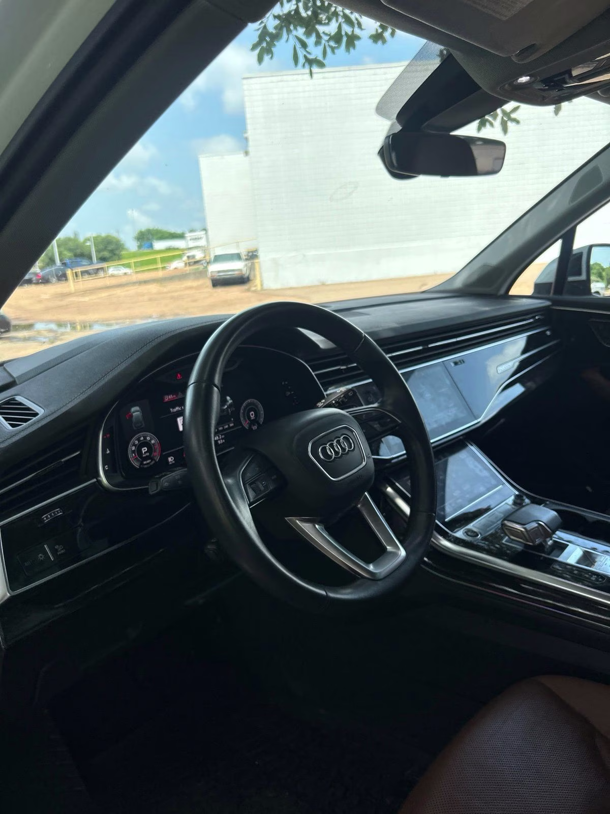 2023 White Audi Q7 AWD SUV