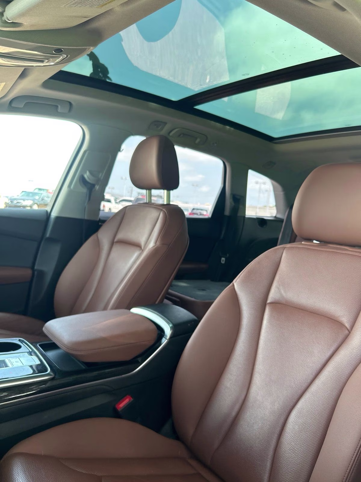 2023 White Audi Q7 AWD SUV