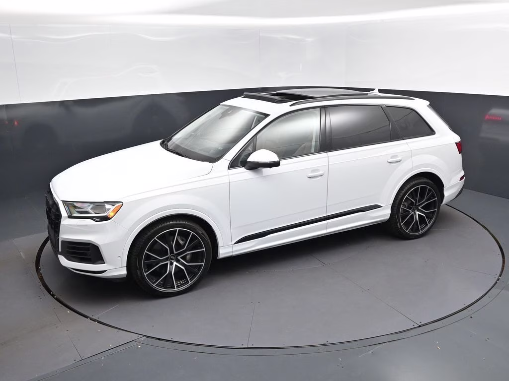 2023 White Audi Q7 AWD SUV
