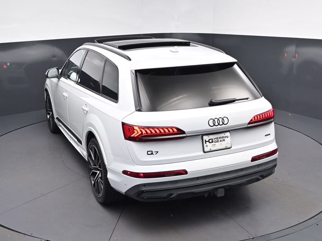 2023 White Audi Q7 AWD SUV
