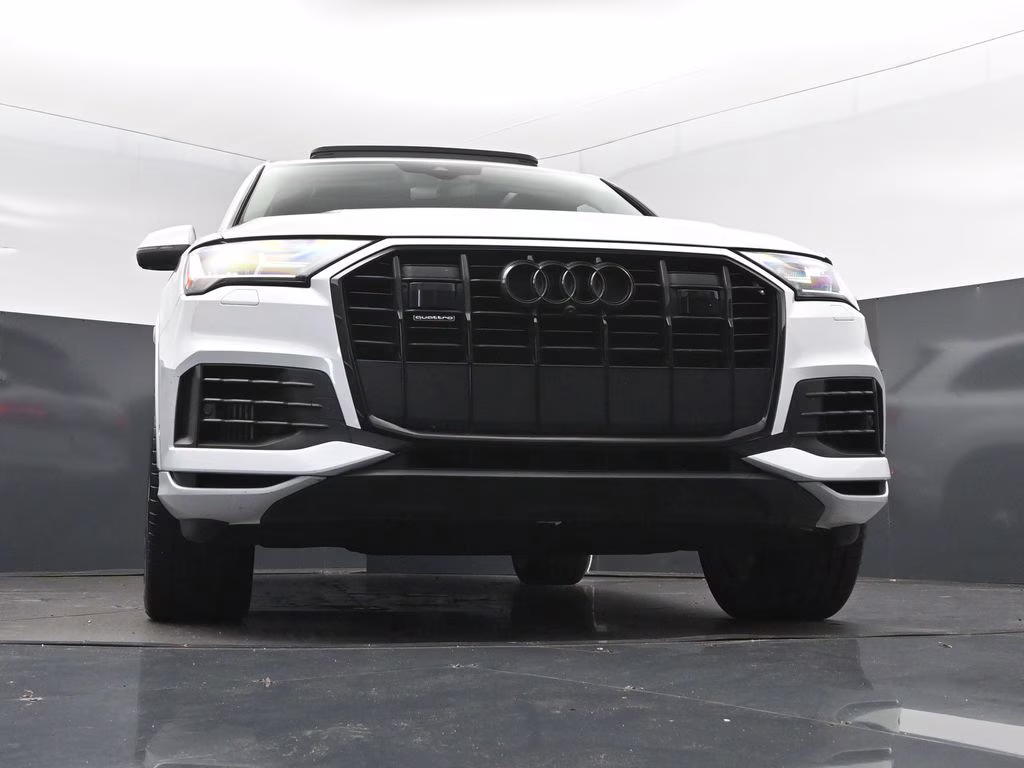 2023 White Audi Q7 AWD SUV