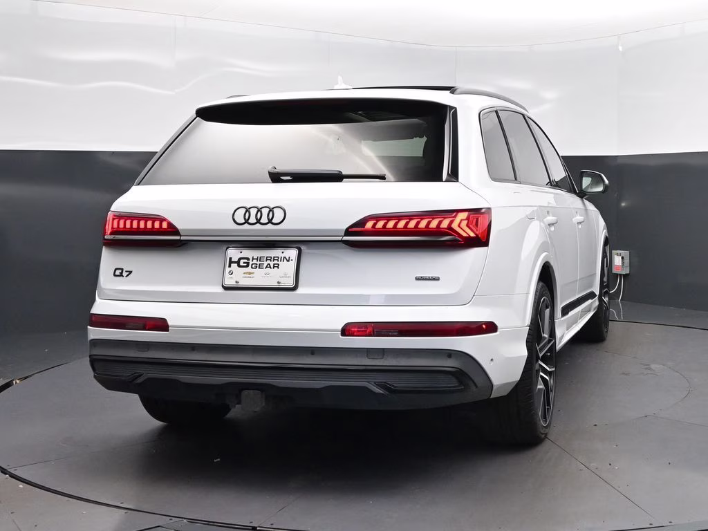 2023 White Audi Q7 AWD SUV
