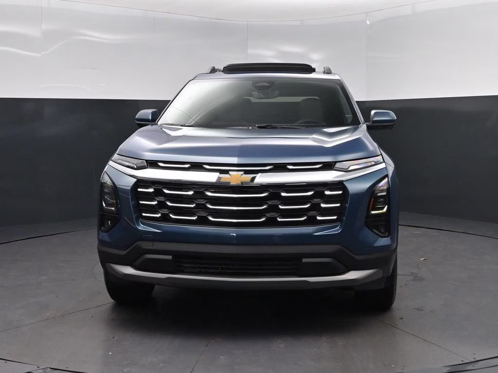 2027 Lakeshore Blue Chevrolet Equinox LT FWD SUV