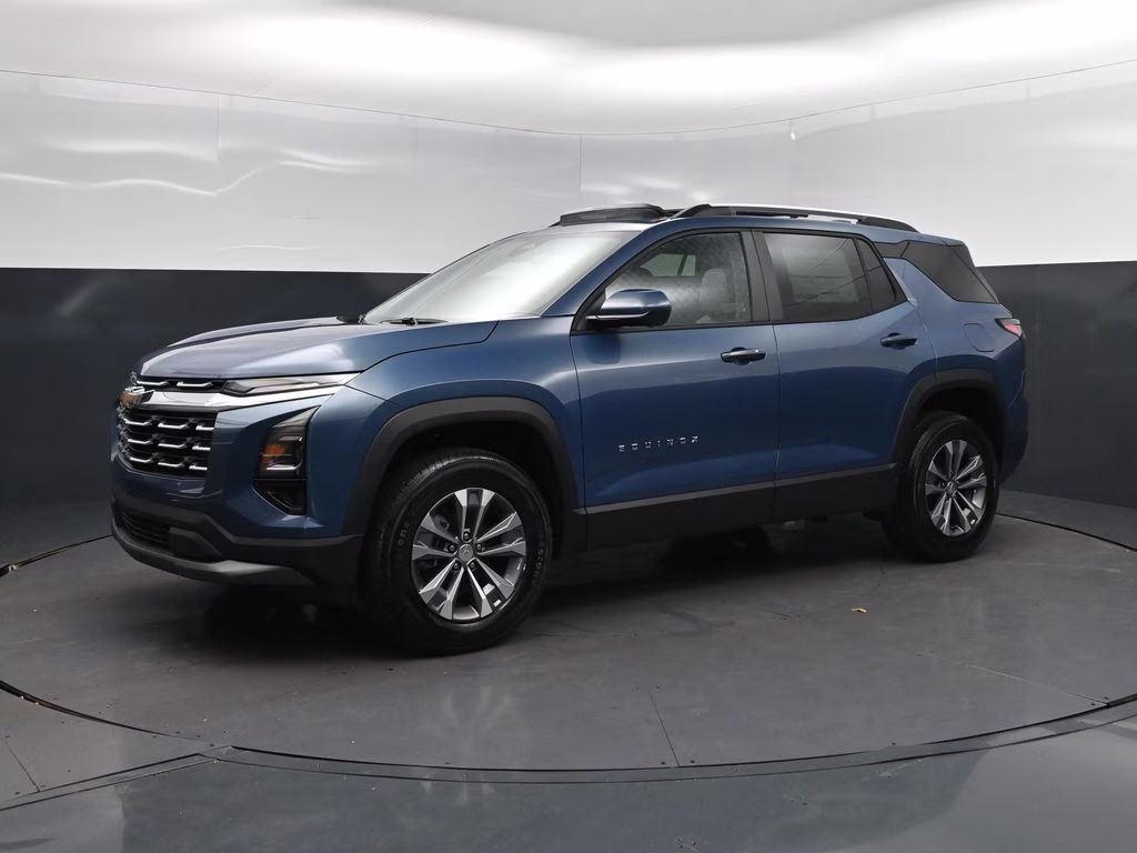 2027 Lakeshore Blue Chevrolet Equinox LT FWD SUV