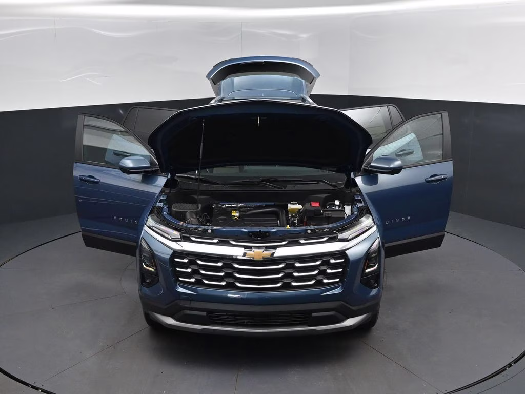 2027 Lakeshore Blue Chevrolet Equinox LT FWD SUV