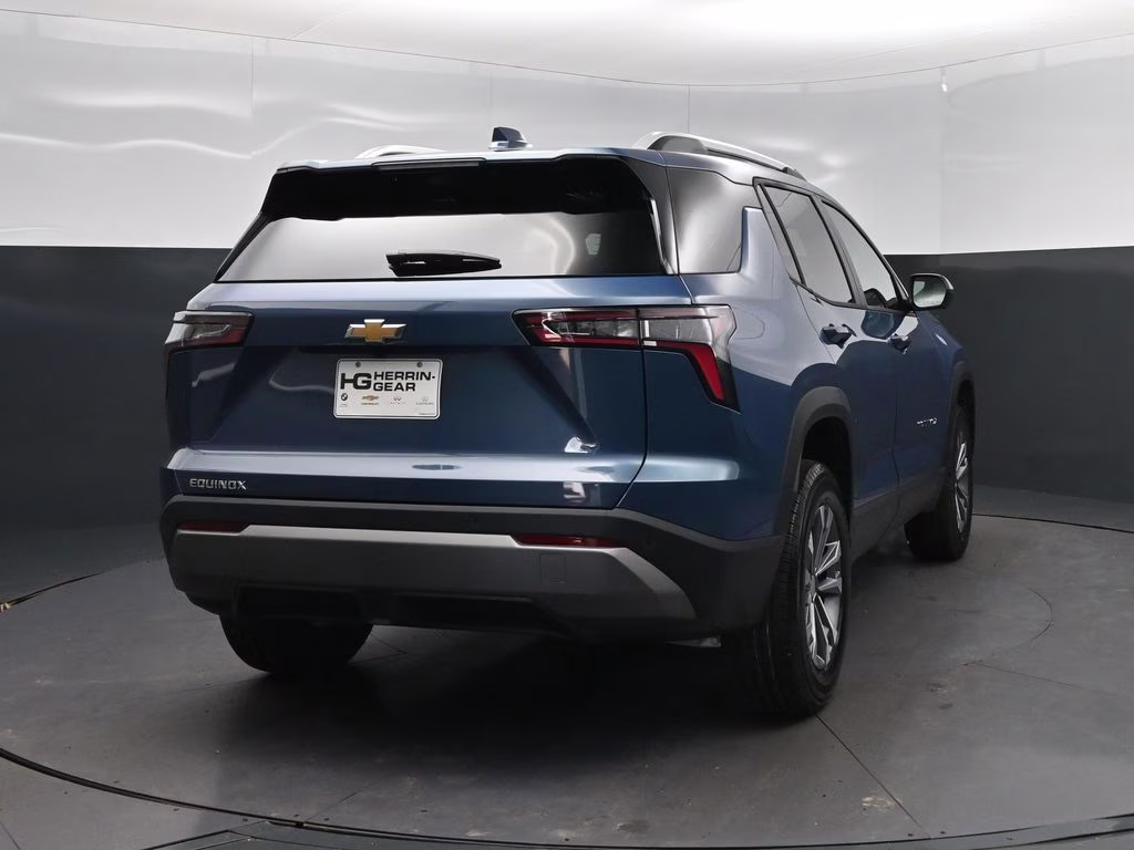 2027 Lakeshore Blue Chevrolet Equinox LT FWD SUV