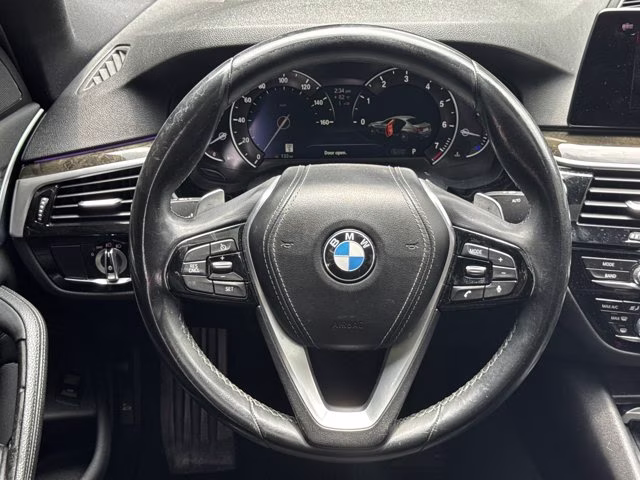 2019 Black Sapphire Metallic BMW 3 Series 330i xDrive AWD Sedan