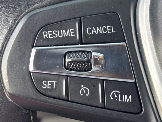 2019 Mineral Gray Metallic BMW 3 Series 330i xDrive AWD Sedan