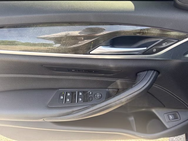 2019 Dark Graphite Metallic BMW 5 Series 540i RWD Sedan