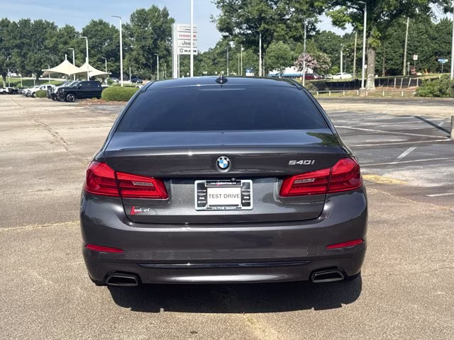 2019 Dark Graphite Metallic BMW 5 Series 540i RWD Sedan