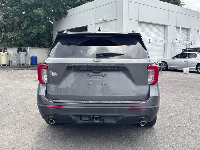 2023 Gray Metallic Ford Explorer ST-Line RWD SUV