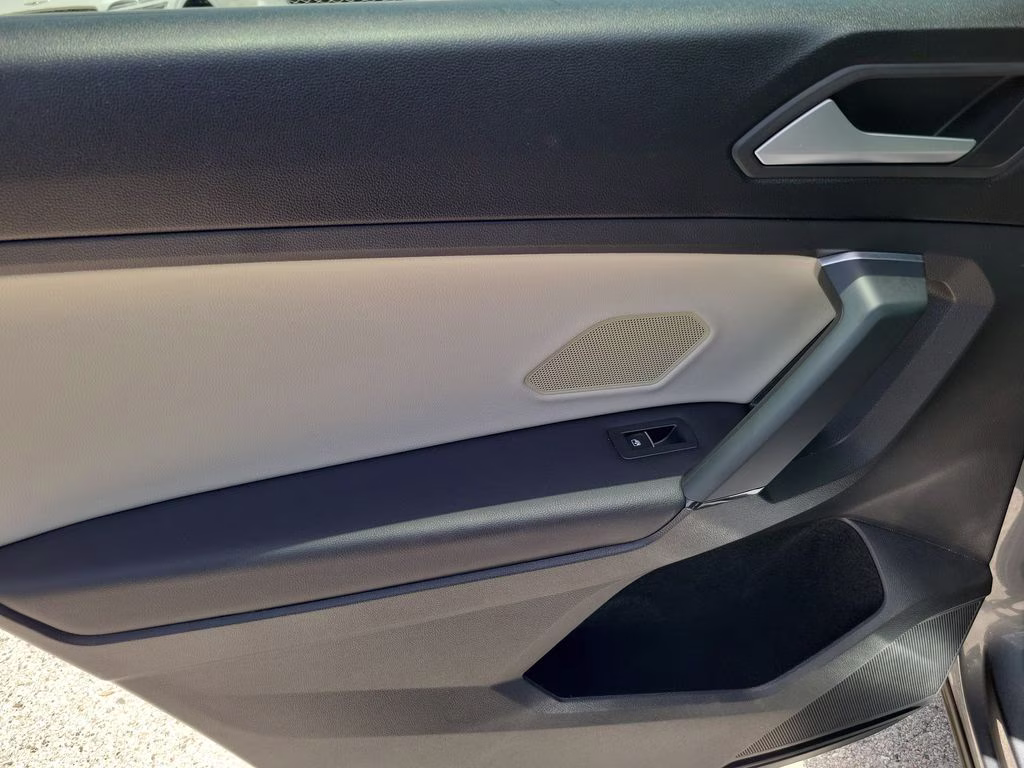 2019 Platinum Gray Metallic Volkswagen Tiguan SE AWD SUV