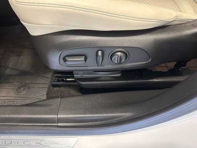 2023 White Frost Tricoat Buick Encore GX Essence AWD SUV