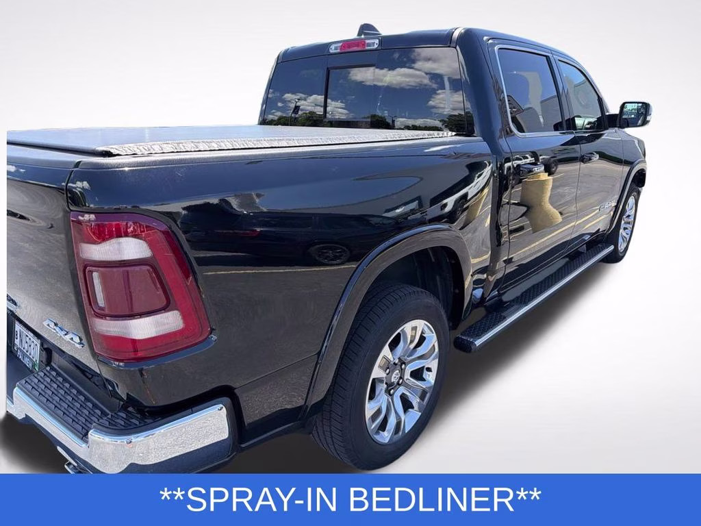 2021 Diamond Black Crystal Pearlcoat Ram 1500 Limited 4X4 Truck