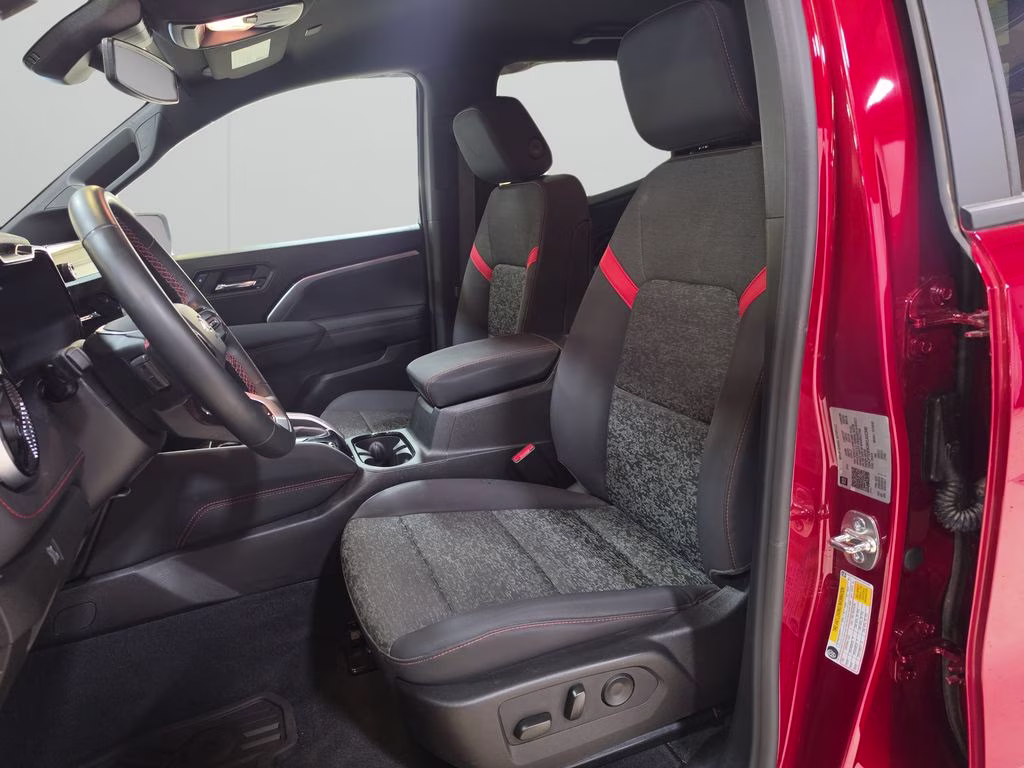 2024 Radiant Red Tintcoat Chevrolet Colorado Z71 4X4 Truck