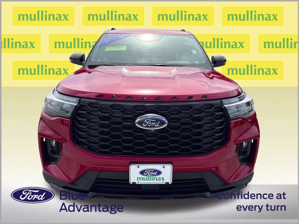 2025 Rapid Red Metallic Tinted Clearcoat Ford Explorer ST-Line RWD SUV
