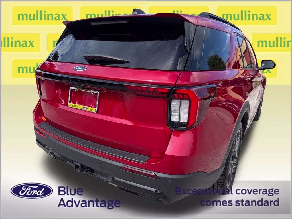 2025 Rapid Red Metallic Tinted Clearcoat Ford Explorer ST-Line RWD SUV