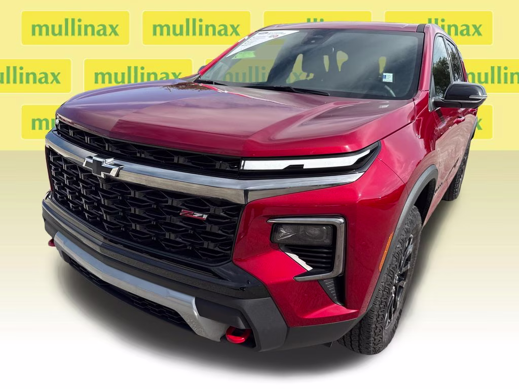 2024 Radiant Red Tintcoat Chevrolet Traverse Z71 AWD SUV