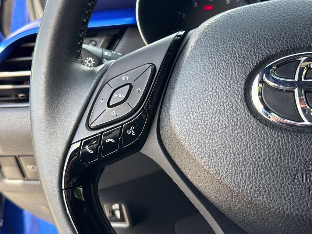 2020 Blue Eclipse Metallic Toyota C-HR XLE FWD SUV
