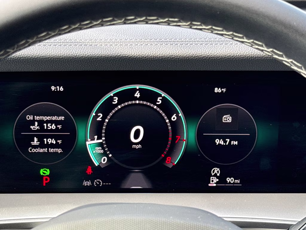 2025 Pure White Volkswagen Tiguan 2.0T SE FWD SUV