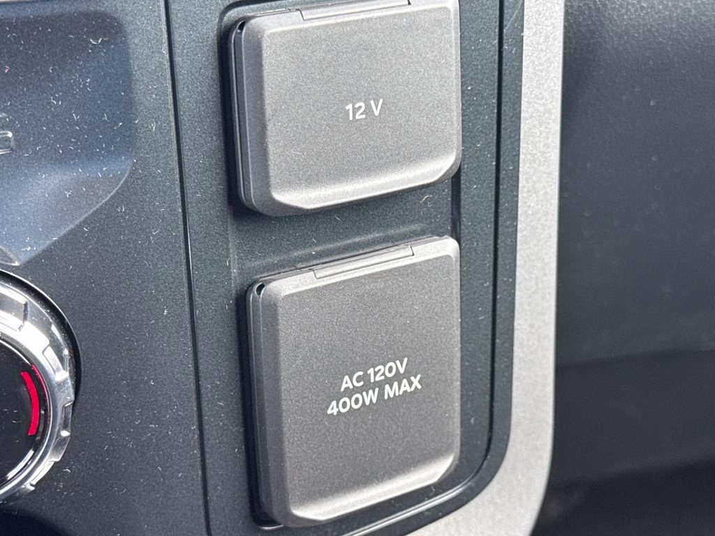 2026 Avalanche Ford F-150 XLT 4X4 Truck