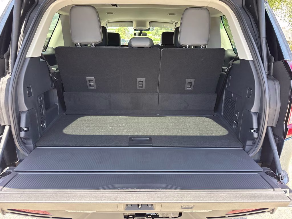 2027 Nocturnal Blue Metallic Ford Expedition Active RWD SUV