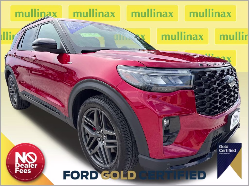 2025 Rapid Red Metallic Tinted Clearcoat Ford Explorer ST-Line RWD SUV