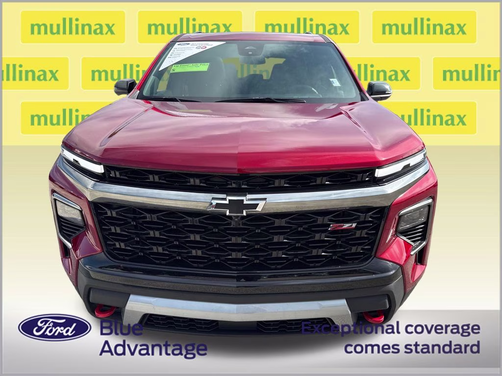 2024 Radiant Red Tintcoat Chevrolet Traverse Z71 AWD SUV