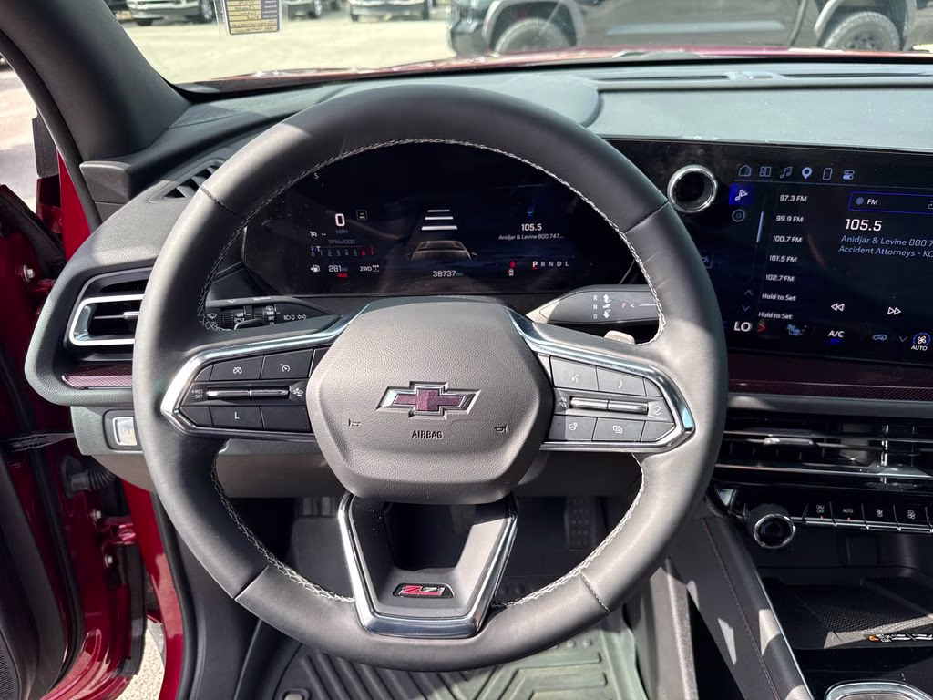 2024 Radiant Red Tintcoat Chevrolet Traverse Z71 AWD SUV