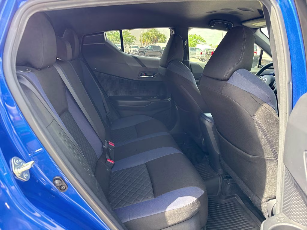 2020 Blue Eclipse Metallic Toyota C-HR XLE FWD SUV