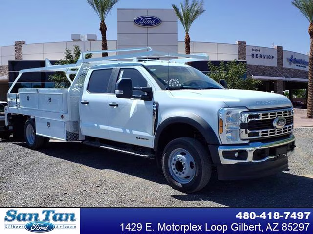 2026 Oxford White Ford Super Duty F-550 DRW XL RWD Chassis