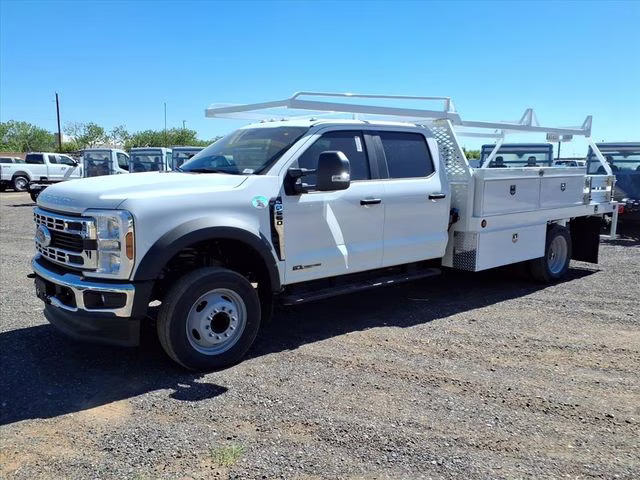 2026 Oxford White Ford Super Duty F-550 DRW XL RWD Chassis