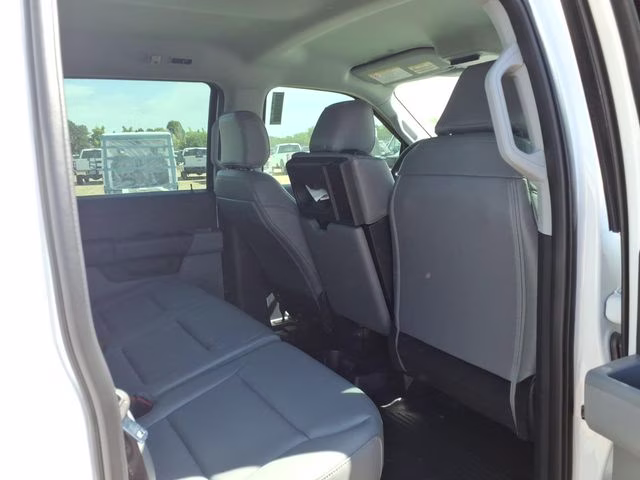 2026 Oxford White Ford Super Duty F-250 SRW XL RWD Truck