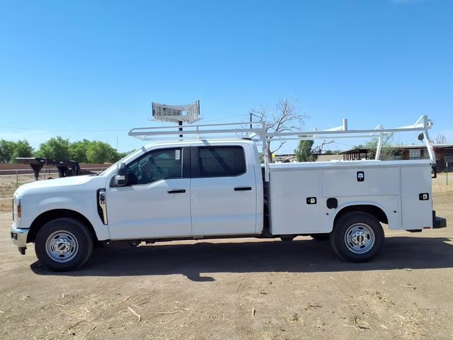 2026 Oxford White Ford Super Duty F-250 SRW XL RWD Truck