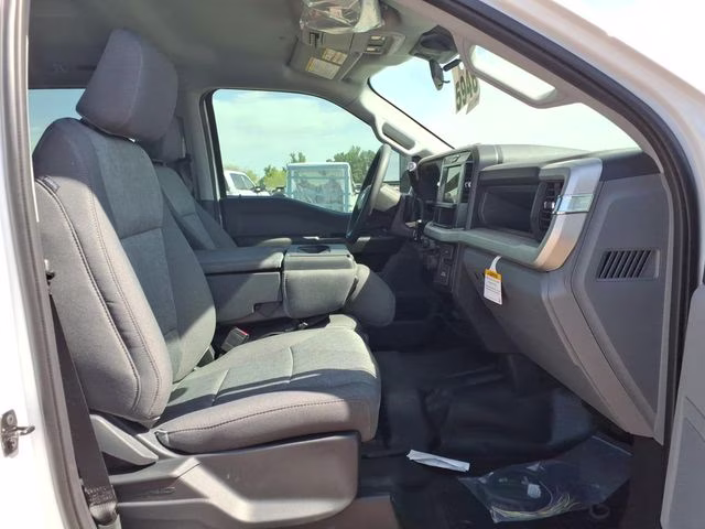 2026 Oxford White Ford Super Duty F-250 SRW XL RWD Truck