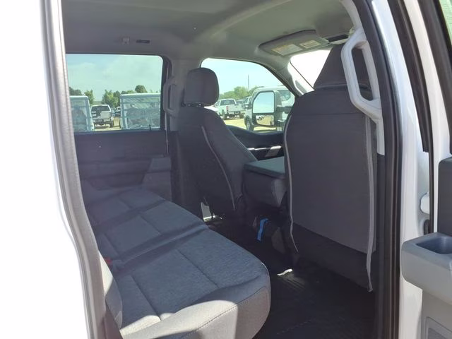 2026 Oxford White Ford Super Duty F-250 SRW XL RWD Truck