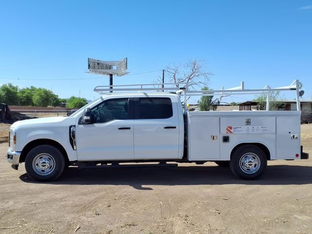 2026 Oxford White Ford Super Duty F-250 SRW XL RWD Truck