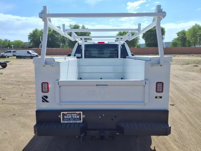 2026 Oxford White Ford Super Duty F-250 SRW XL RWD Truck