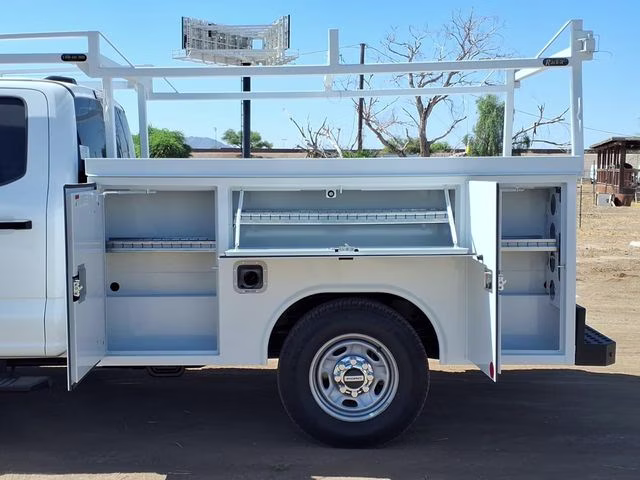 2026 Oxford White Ford Super Duty F-250 SRW XL RWD Truck